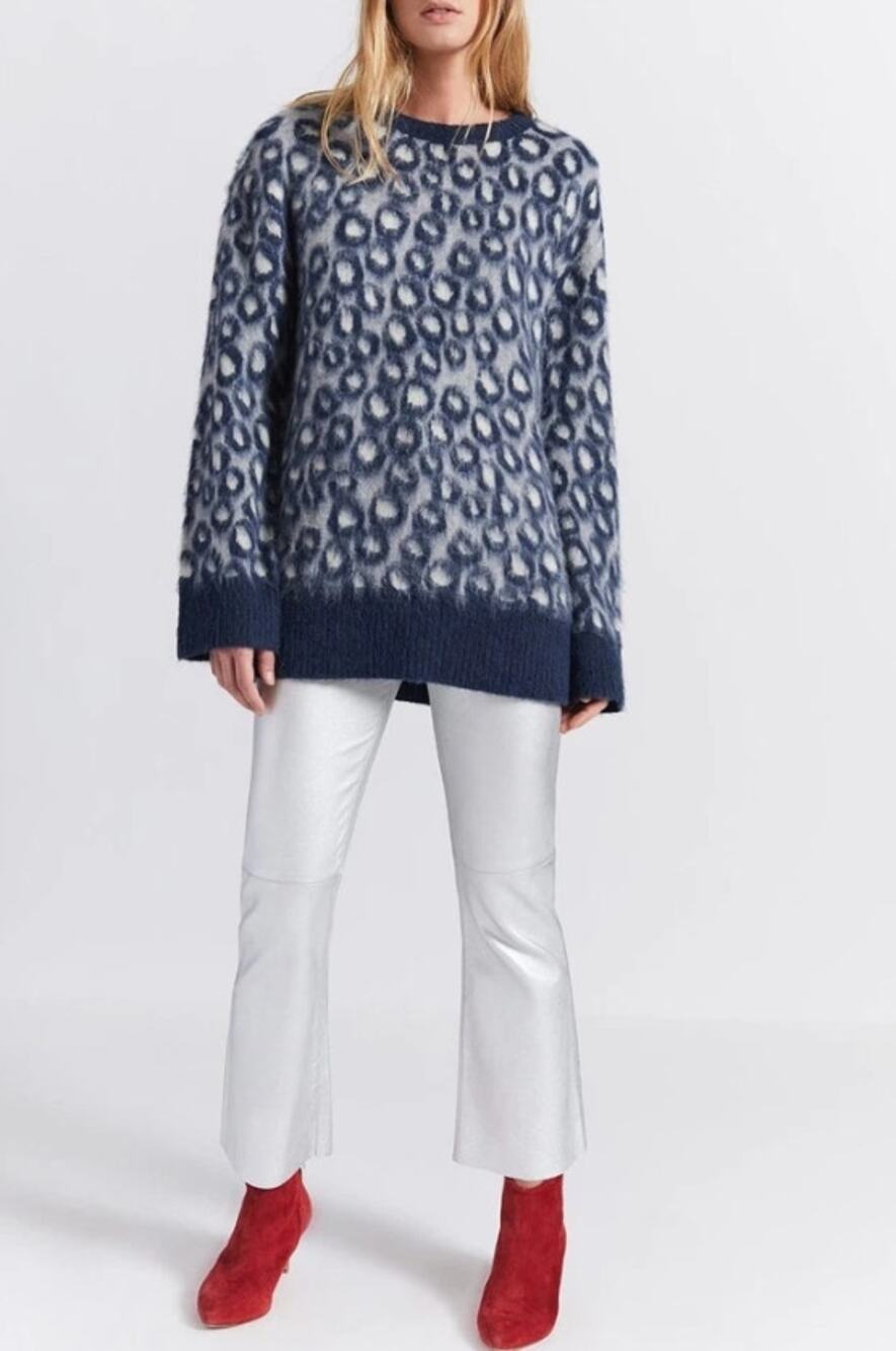 Current Elliot Cali Fuzzy Oversized Blue Gray Leopard Tunic Sweater Grunge Indie